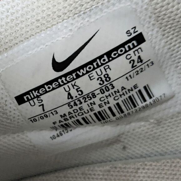 NIKE Women's Dunk Sky Hi Wedge Sneakers Gray 7 - Picture 8 of 11